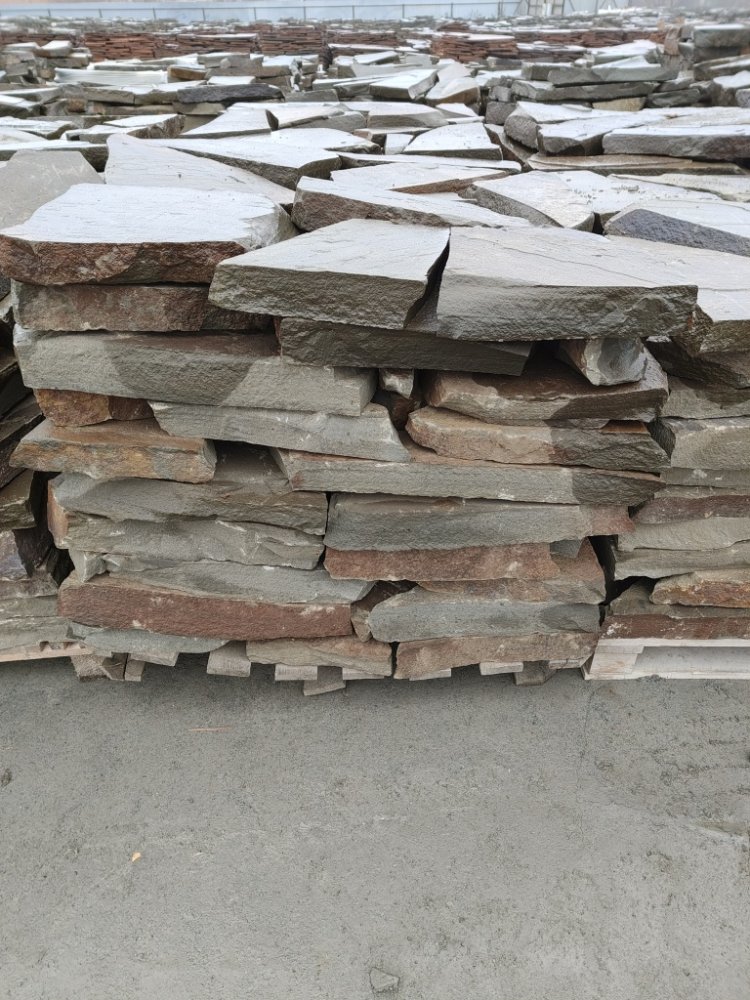 Плитняк песчаник серо-зелёный для мощения 60-65 мм купить в Ивантеевке