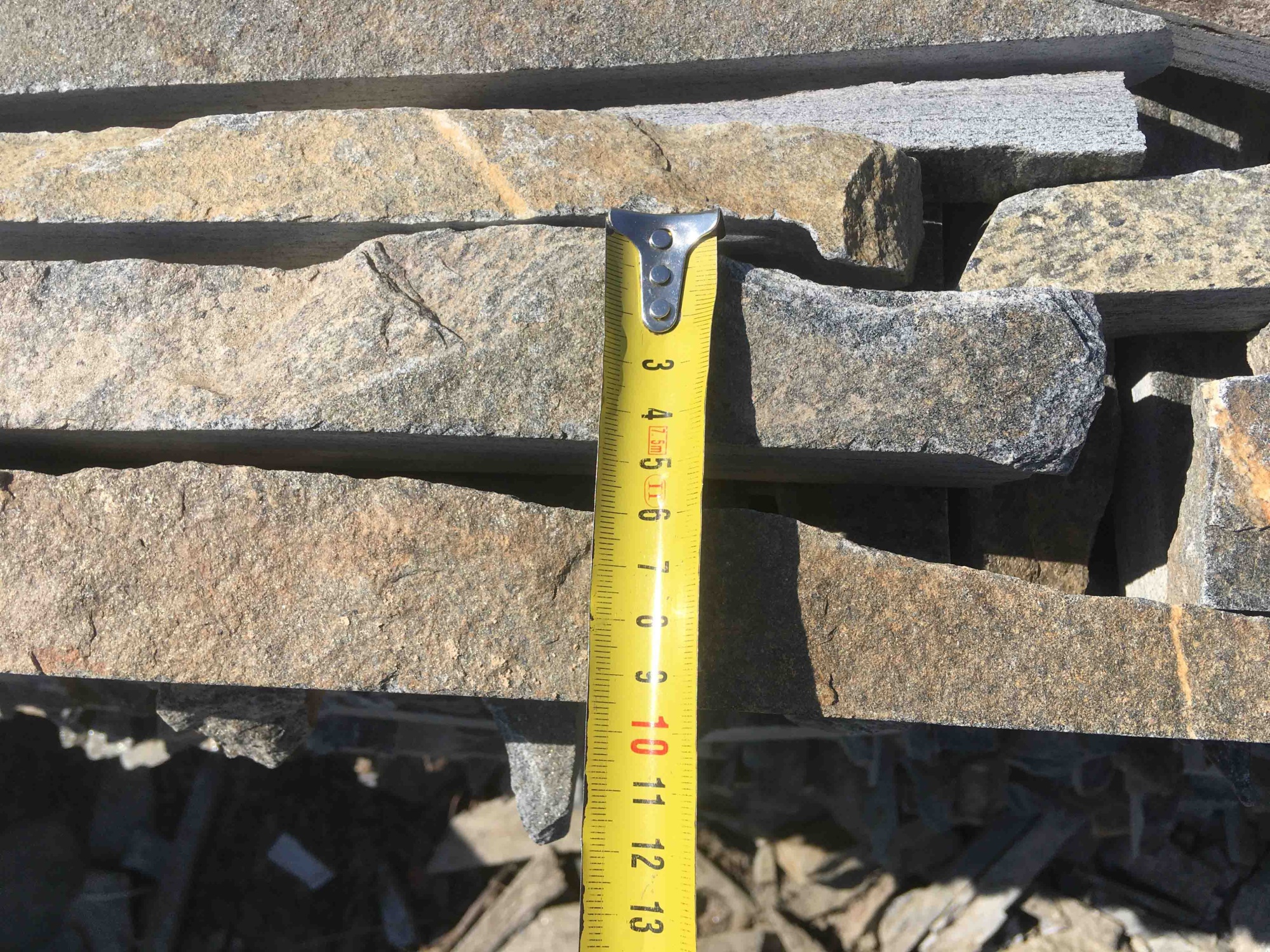 Горбушка златолит мультиколор для облицовки купить в Ивантеевке