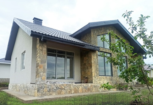 Плитняк златолит Уральский  для фасада купить в Ивантеевке