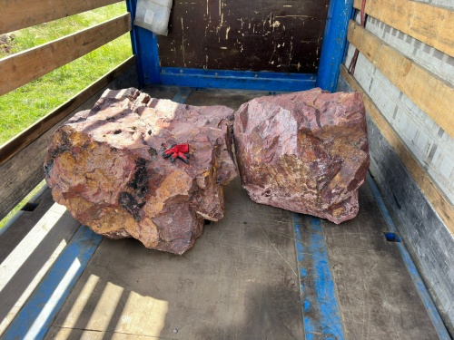 Ландшафтные глыбы красно-фиолетовые 200-1000 килограмм купить в Ивантеевке