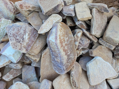 Златолит жёлтый, жёлто-зелёный глыбки и валуны для ланшафтного дизайна купить в Ивантеевке