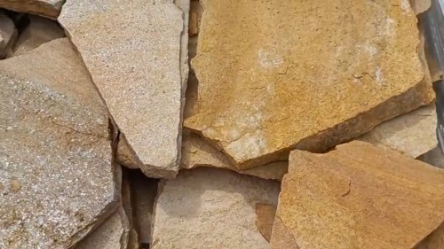 Плитняк златолит жёлтый для цоколя купить в Ивантеевке