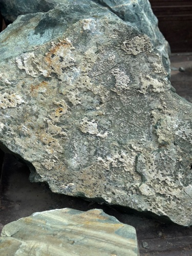 Ландшафтные глыбы зелёные 200-500 килограмм купить в Ивантеевке